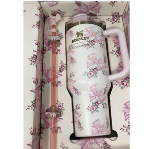 Stanley x LoveShackFancy Rosa Beaux Pink Quencher 40oz Tumbler New